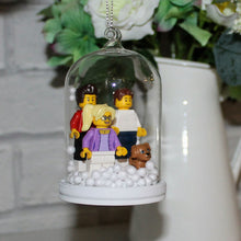 Load image into Gallery viewer, Christmas bauble family 4