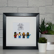 Load image into Gallery viewer, Queen Minifigure black box frame
